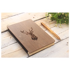 Drvena sveska s olovkom Reindeer 133 x 193 mm - 96 strana